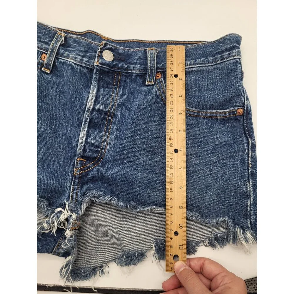 Levi's 501 Cut Off Shorts Womens 29 Denim Classic Button Fly Cowgirl Western - Picture 5 of 11